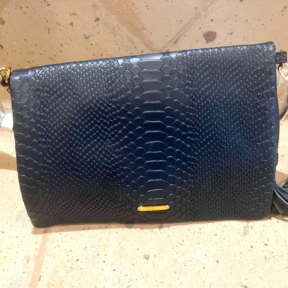 GiGi New York-Navy Purse- Brand New